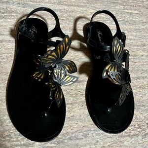 Fashion thong strapped Italian butterfly embossed jelly sandals
